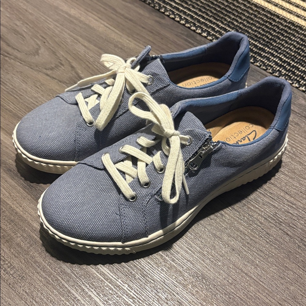 NWOT Clarks Caroline Echo Sneakers - Size 7 - Picture 4 of 9